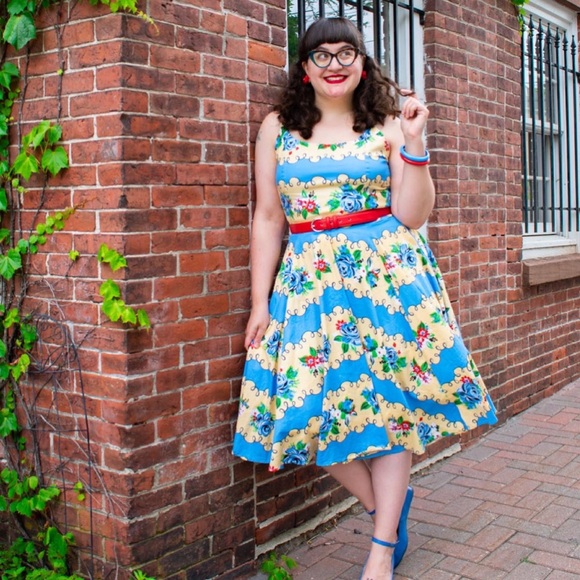 Tallulah in Fancy Doodles! Inanutshellblog.com - Picture 5 of 8